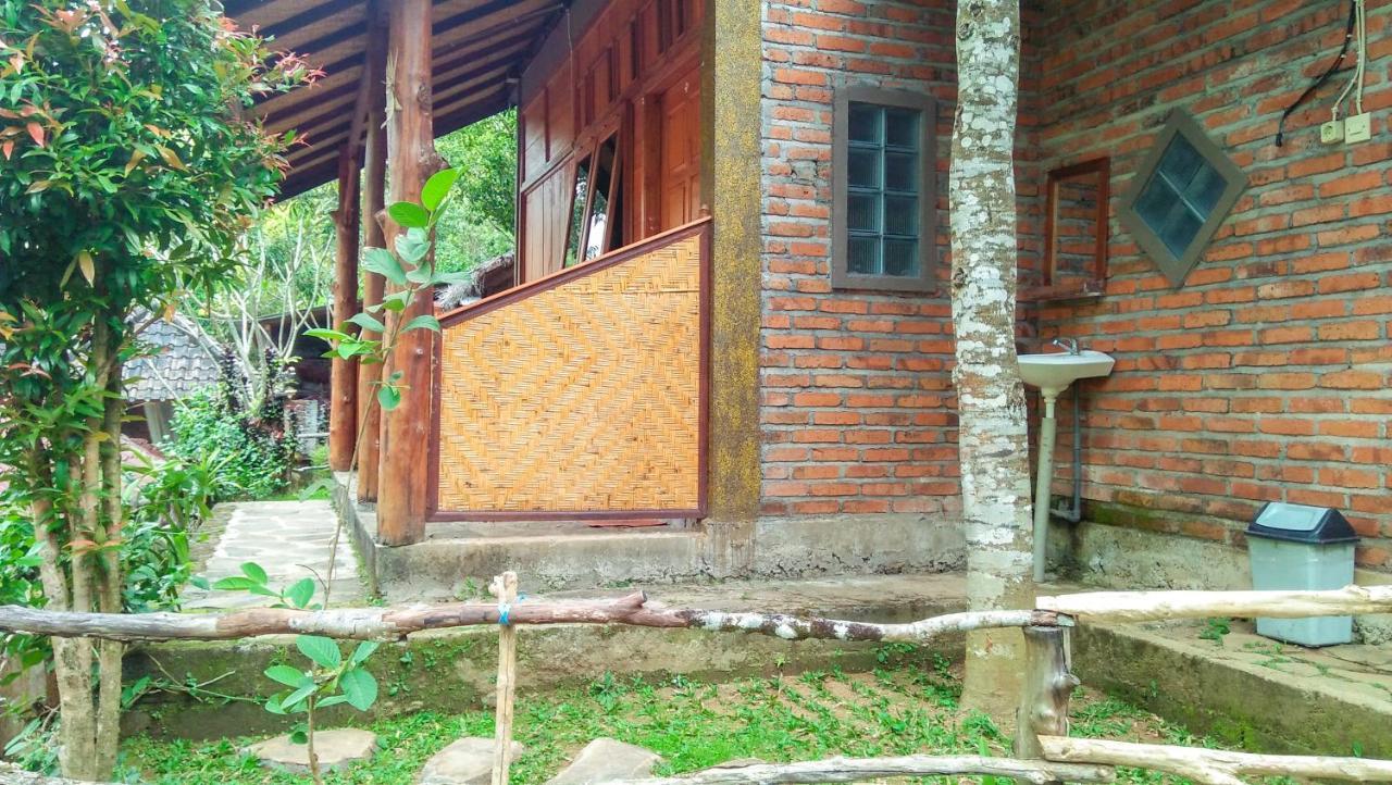 Pabean Buleleng Buda'S Homestay Lemukih מראה חיצוני תמונה