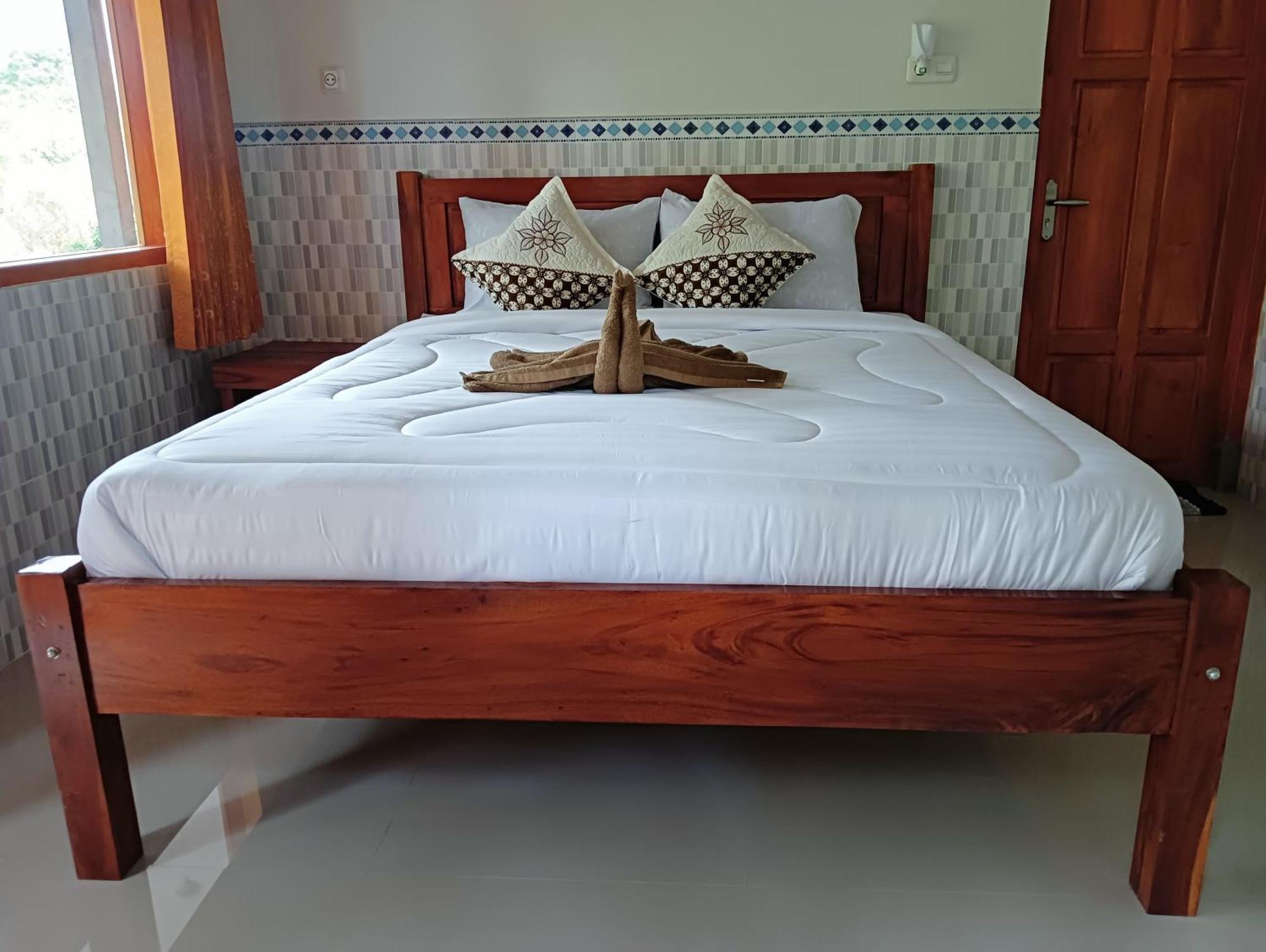 Pabean Buleleng Buda'S Homestay Lemukih מראה חיצוני תמונה